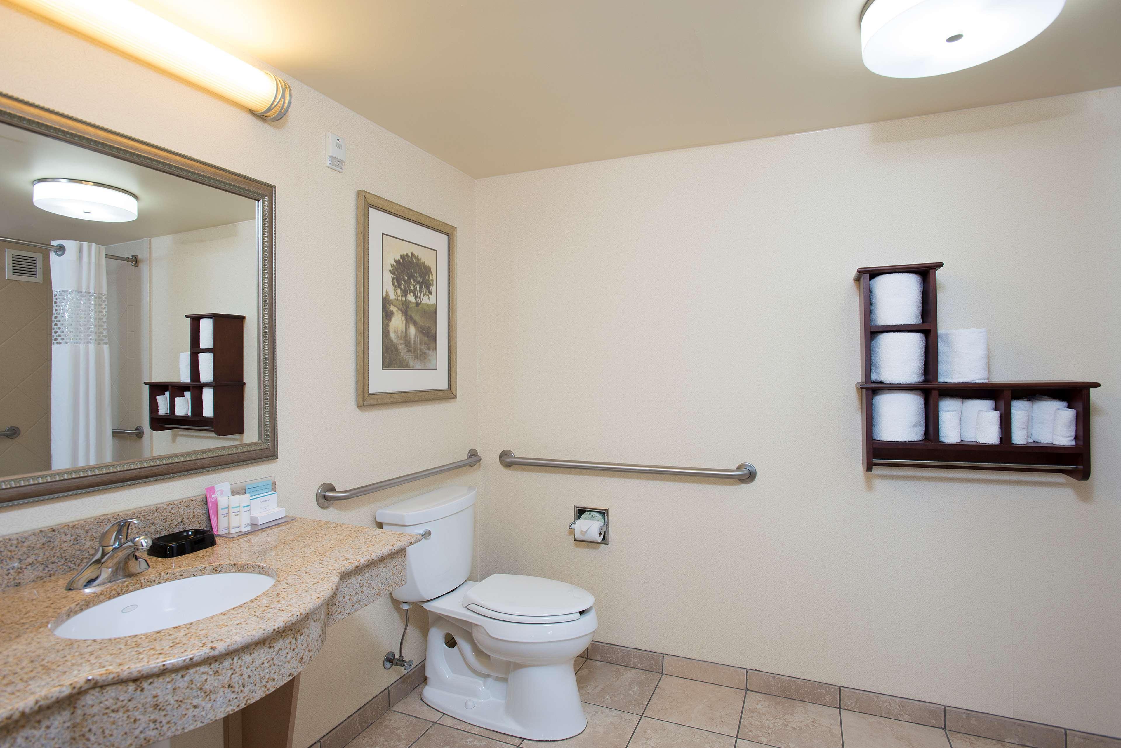 Hampton Inn & Suites Cincinnati-Union Centre West Chester Buitenkant foto