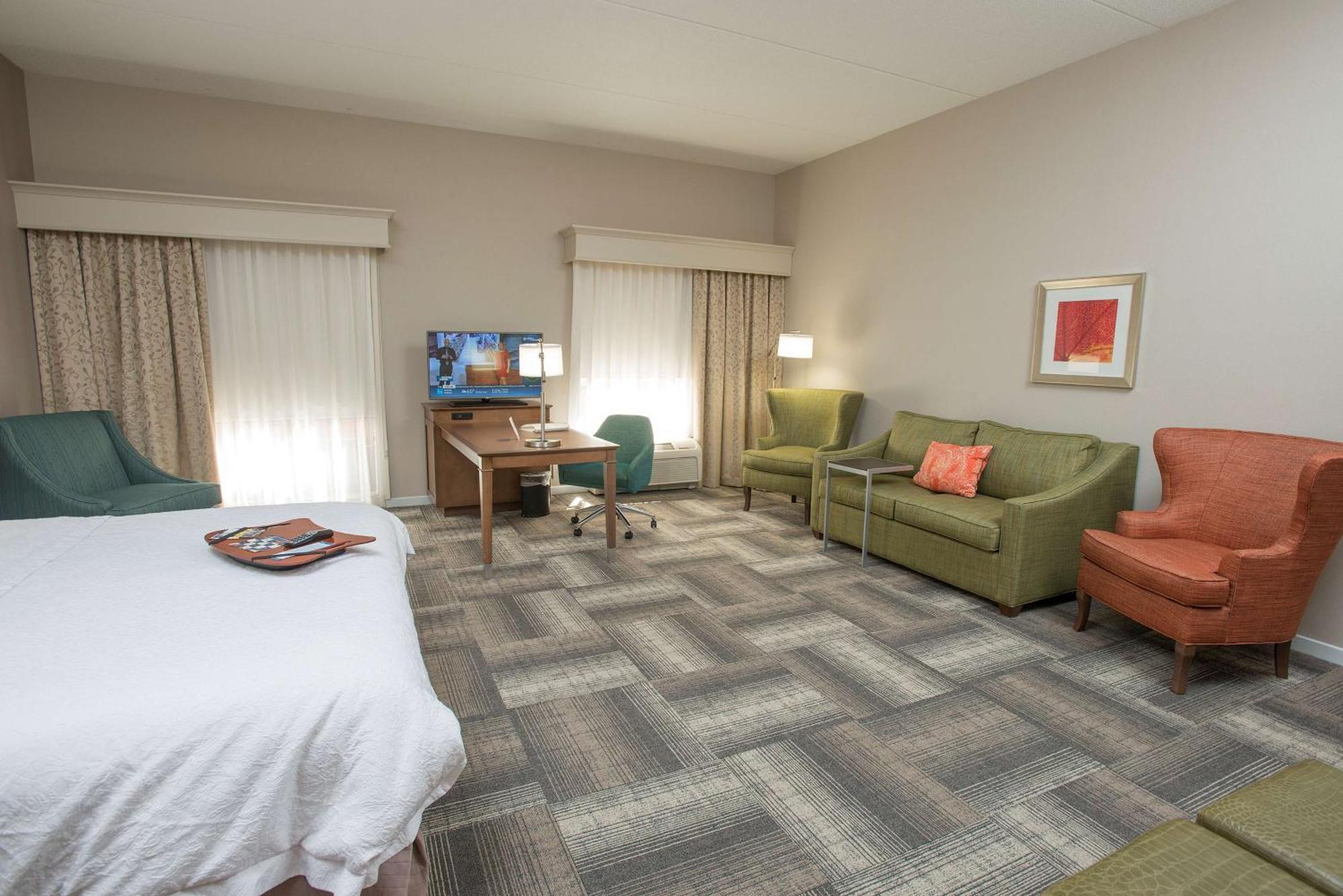 Hampton Inn & Suites Cincinnati-Union Centre West Chester Buitenkant foto