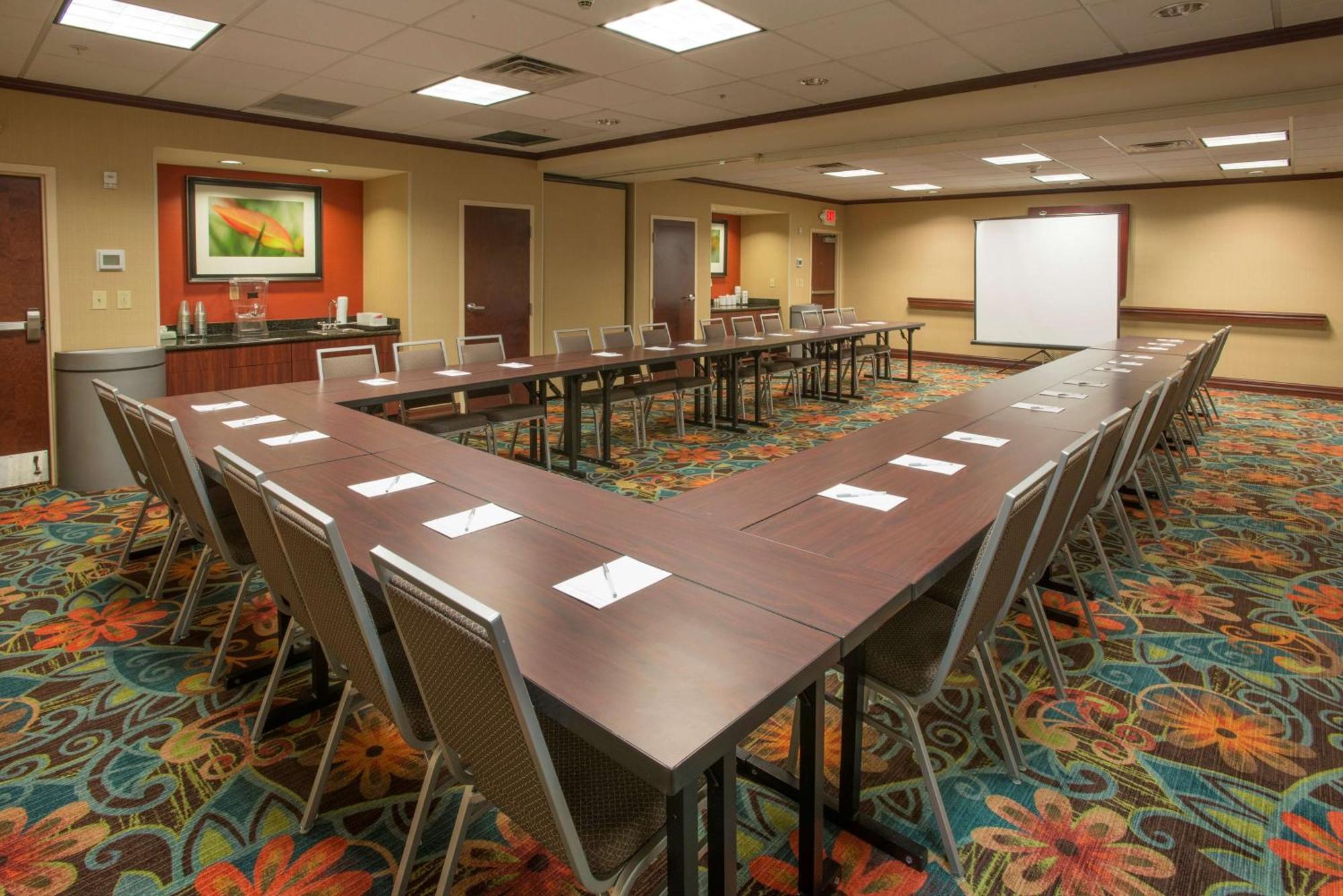 Hampton Inn & Suites Cincinnati-Union Centre West Chester Buitenkant foto